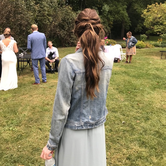 Meet your Posher, Emily - Picture 1 of 1